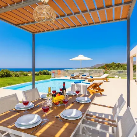 Pinelopi Tria Villa Kounopetra